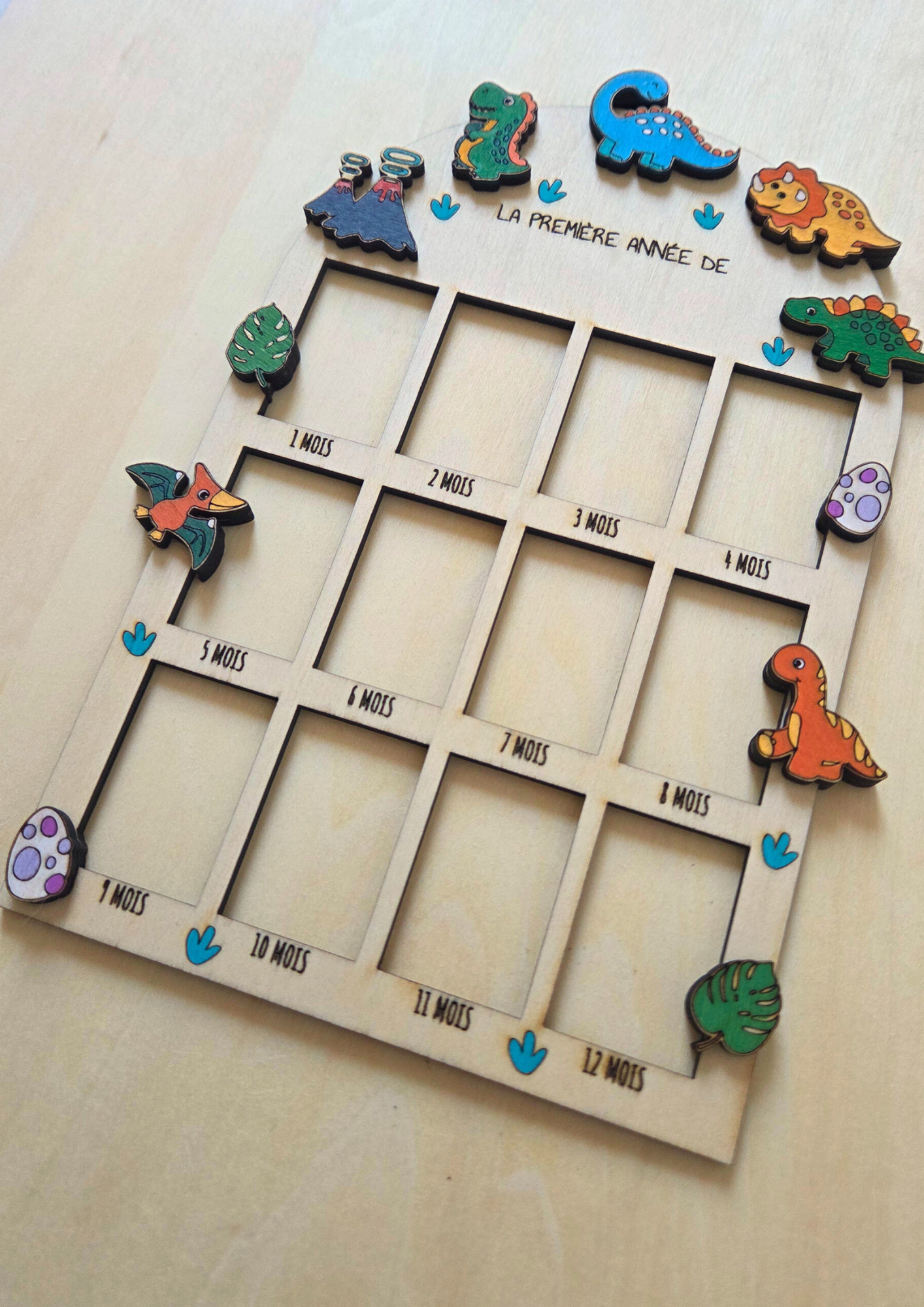 Cadre photo enfant personnalisé – Ma première année | Modèle dinosaures