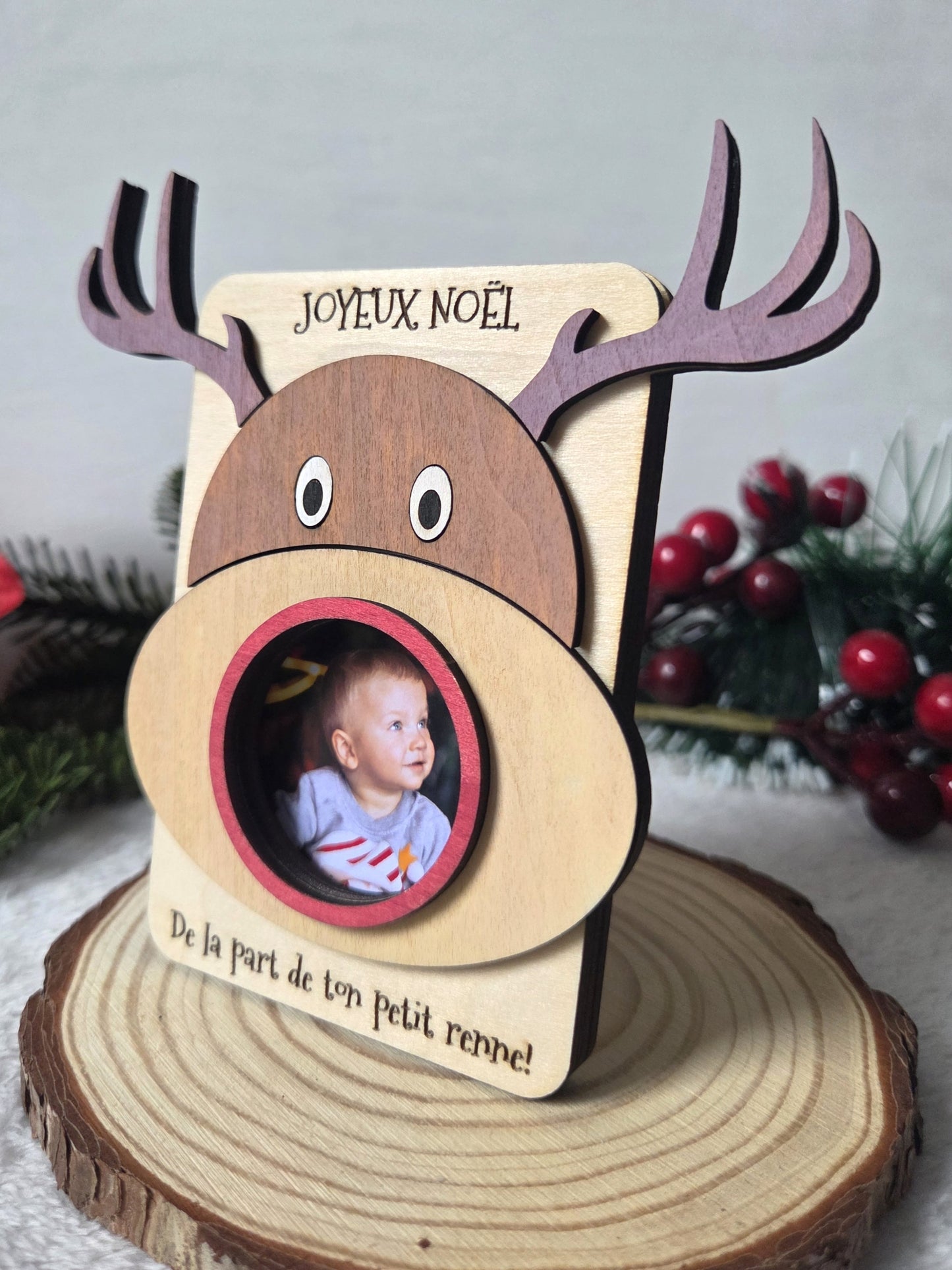 Magnet photo en bois – Modèle “Renne” | Cadre magnétique pour frigo