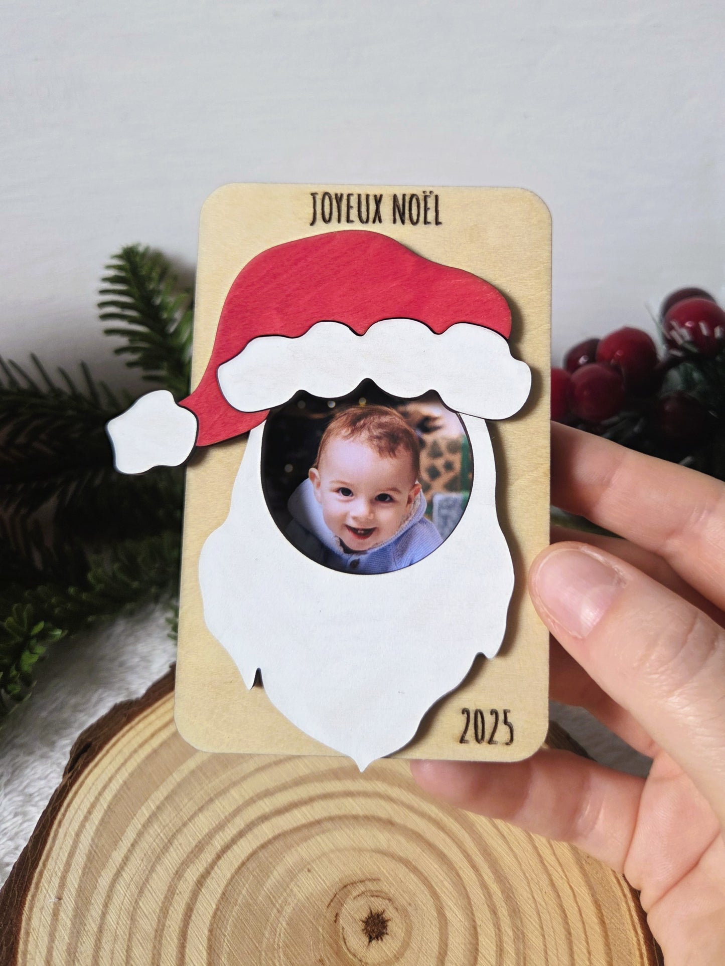 Magnet photo en bois – Modèle “Père Noël” | Cadre magnétique pour frigo