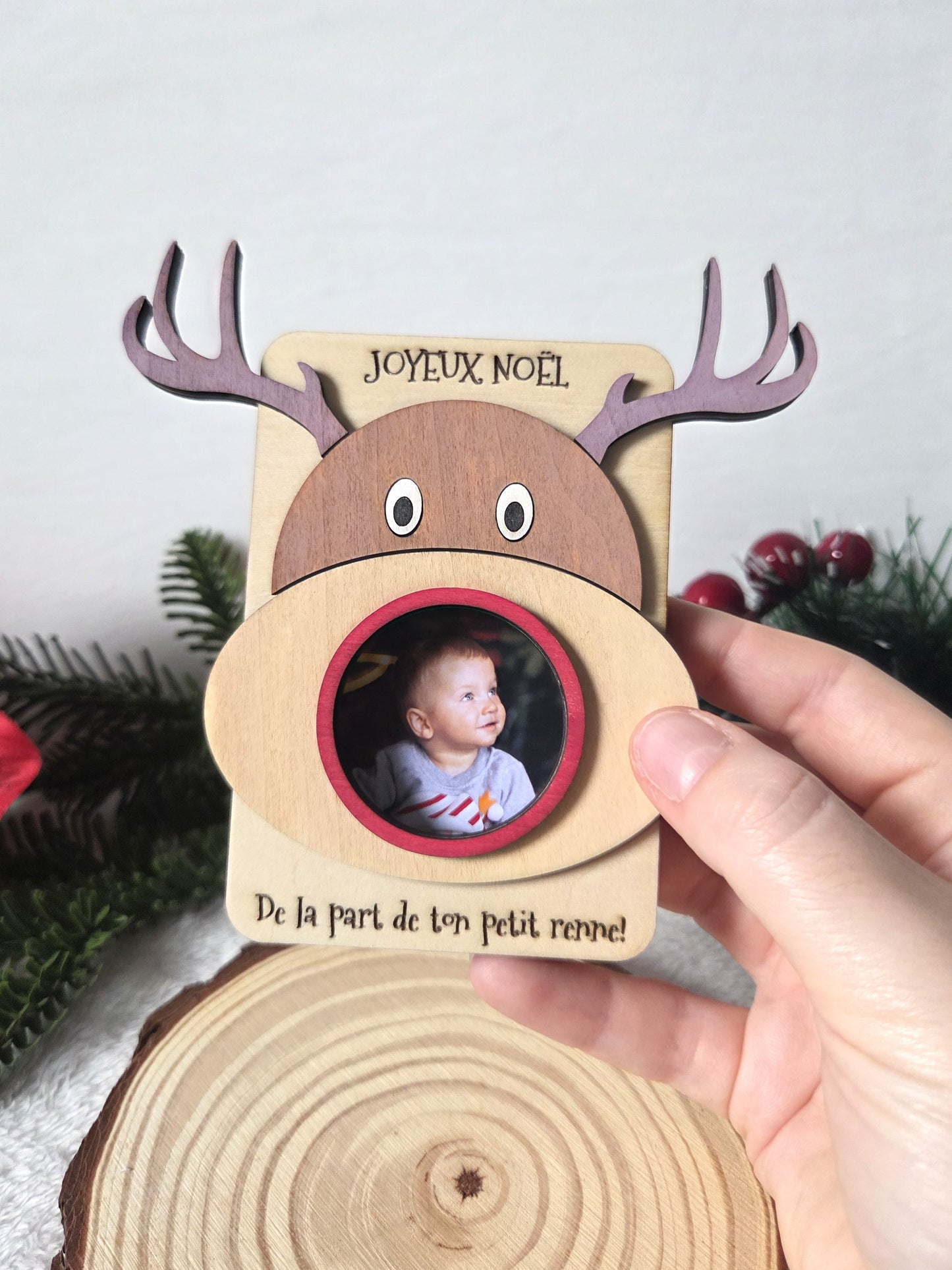 Magnet photo en bois – Modèle “Renne” | Cadre magnétique pour frigo