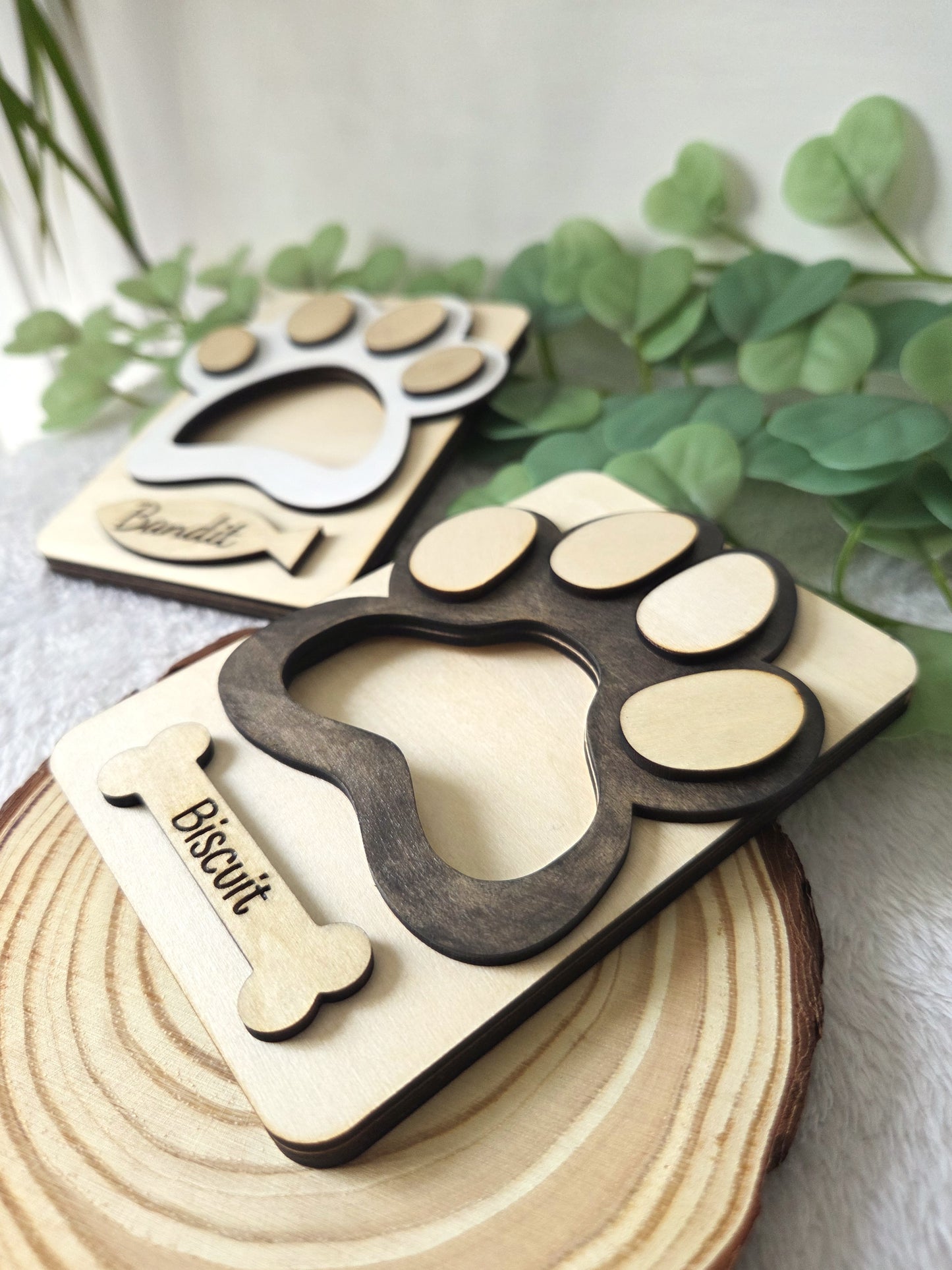 Magnet photo en bois – chien / chat personnalisé – Empreinte de patte | Cadre magnétique en relief pour frigo