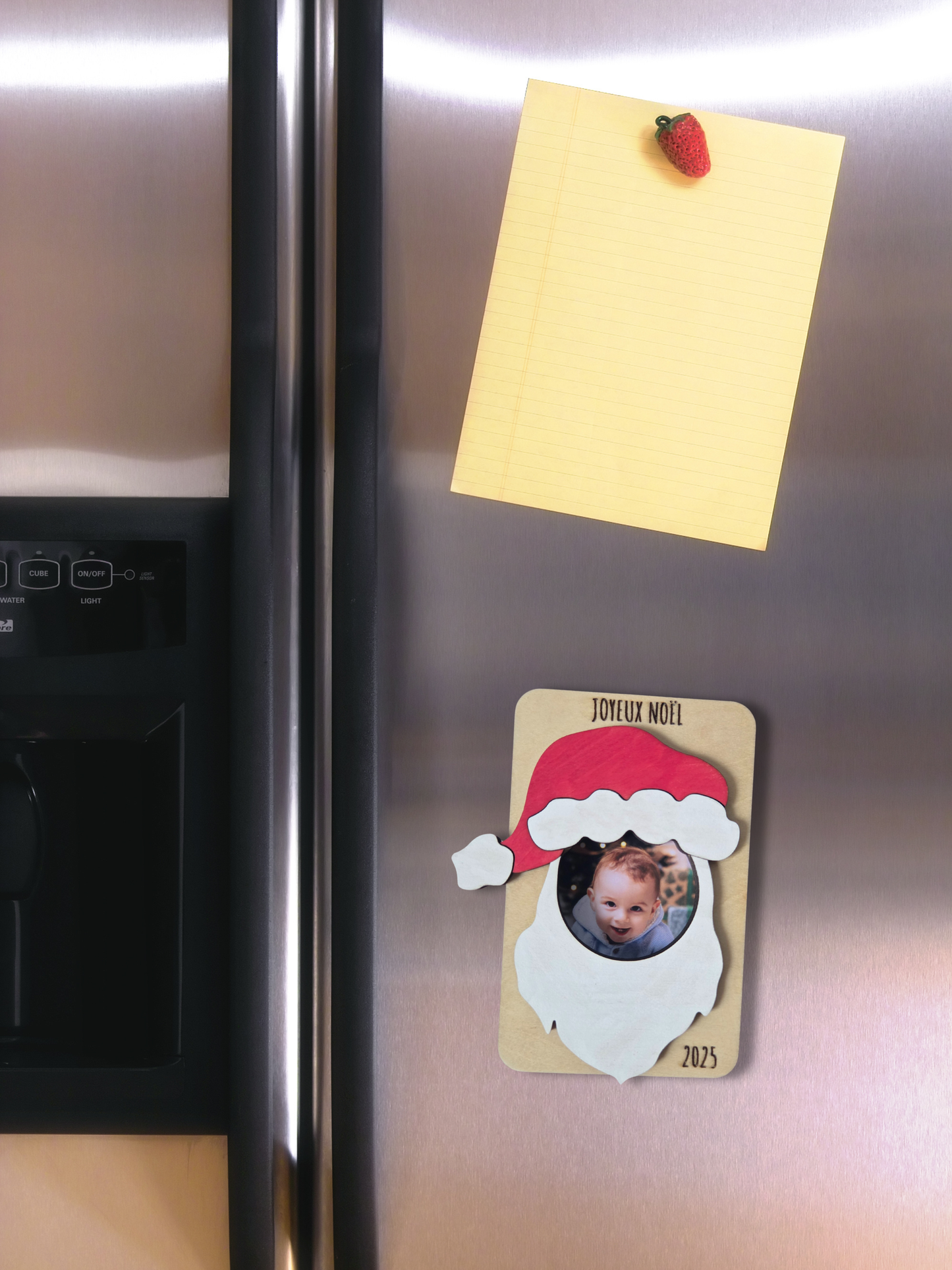 Magnet photo en bois – Modèle “Père Noël” | Cadre magnétique pour frigo